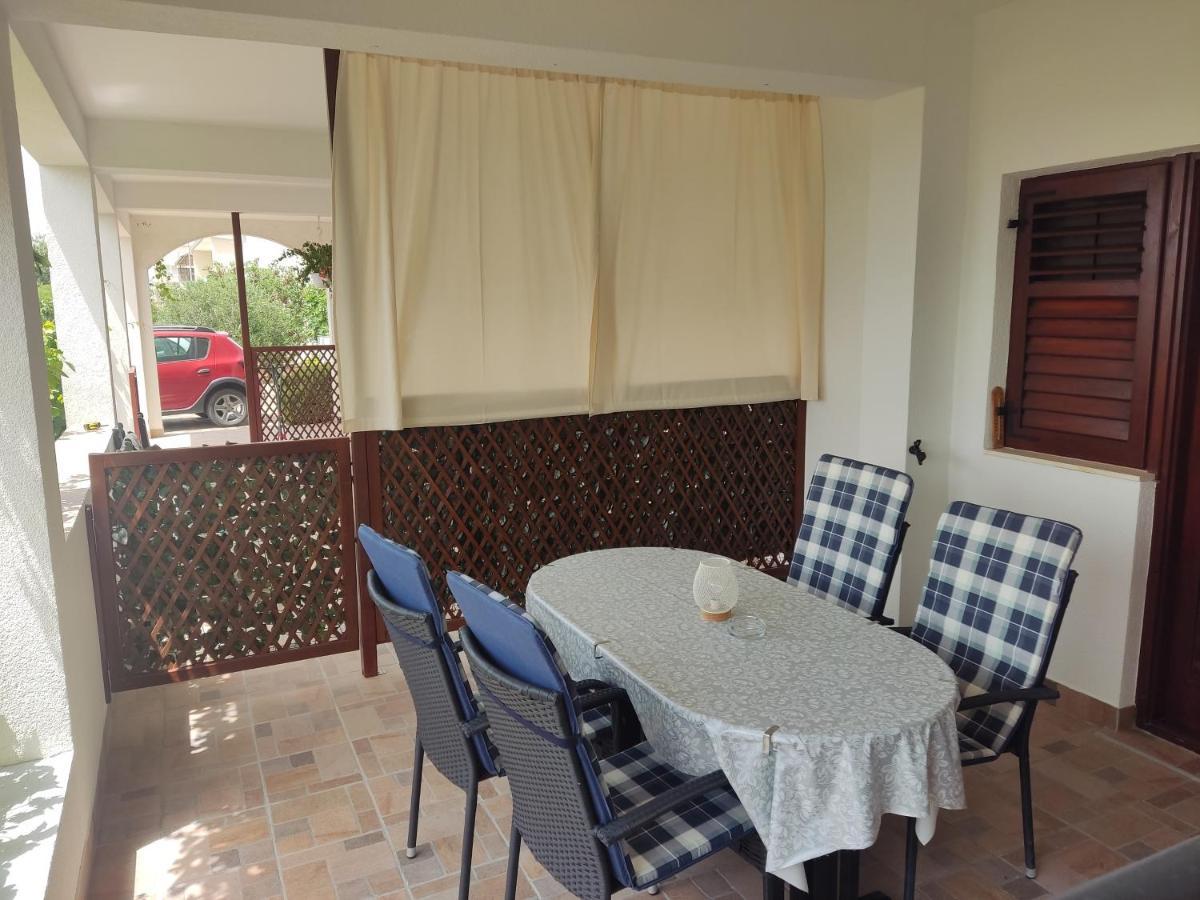 Apartment Nakic Vrpolje Esterno foto