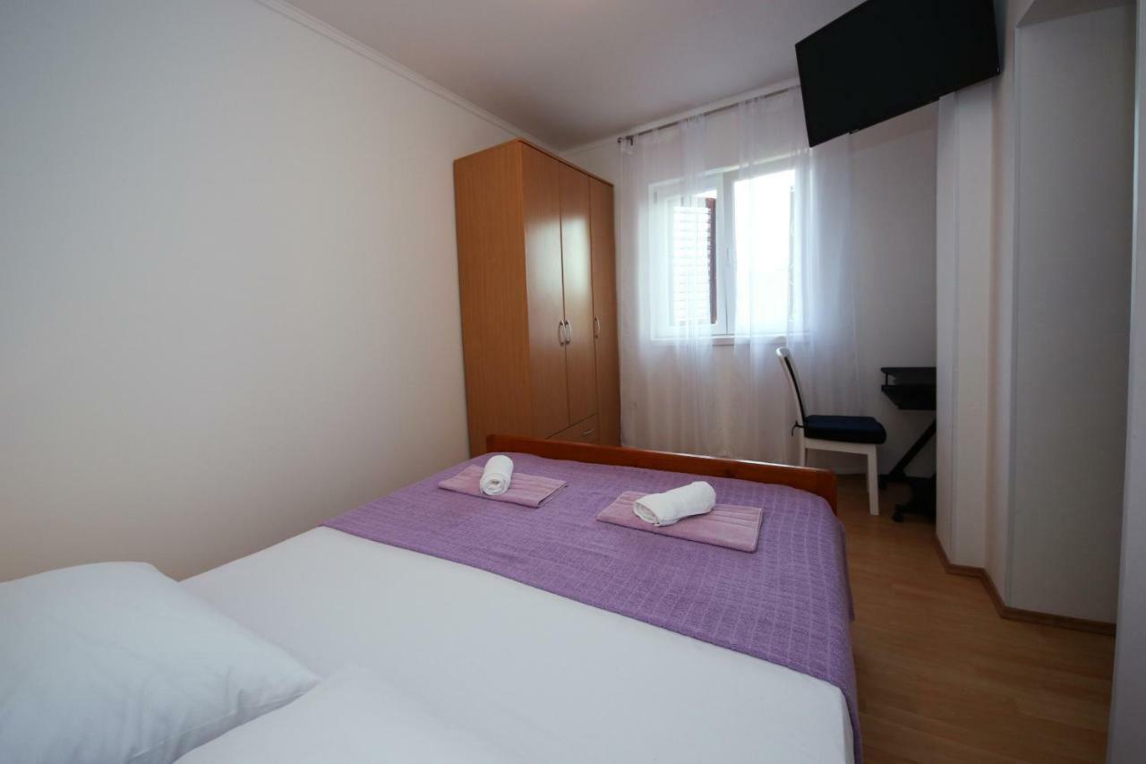Apartment Nakic Vrpolje Esterno foto