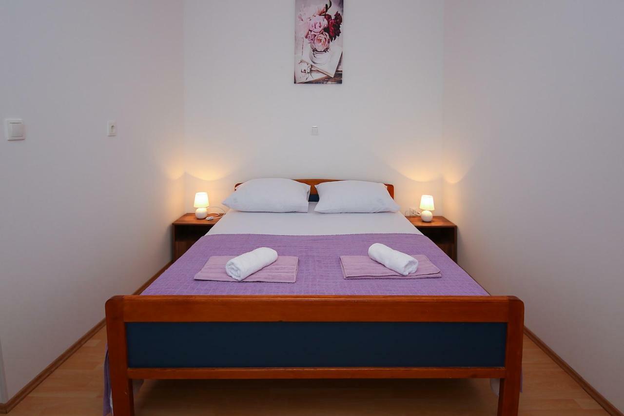 Apartment Nakic Vrpolje Esterno foto